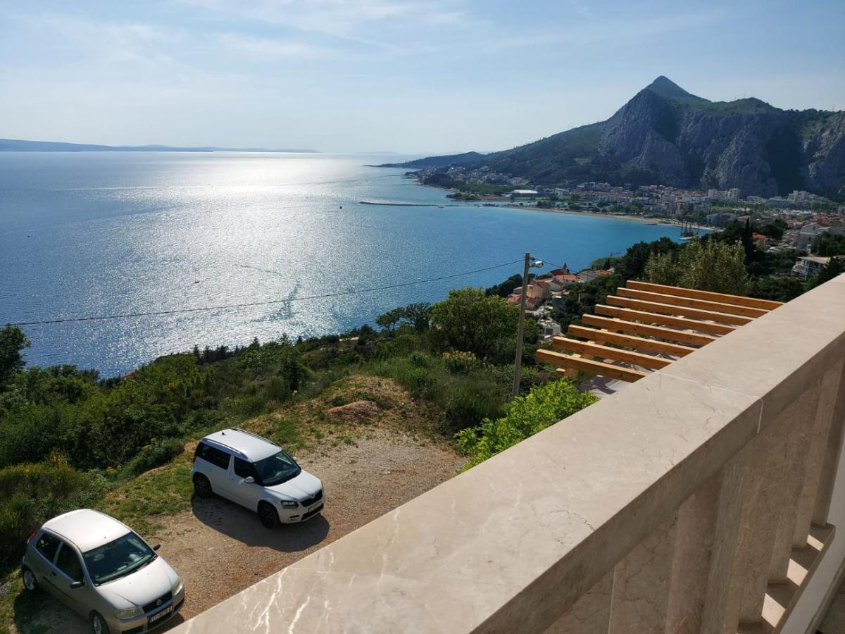 Apartmani Cvita Omiš Exteriér fotografie