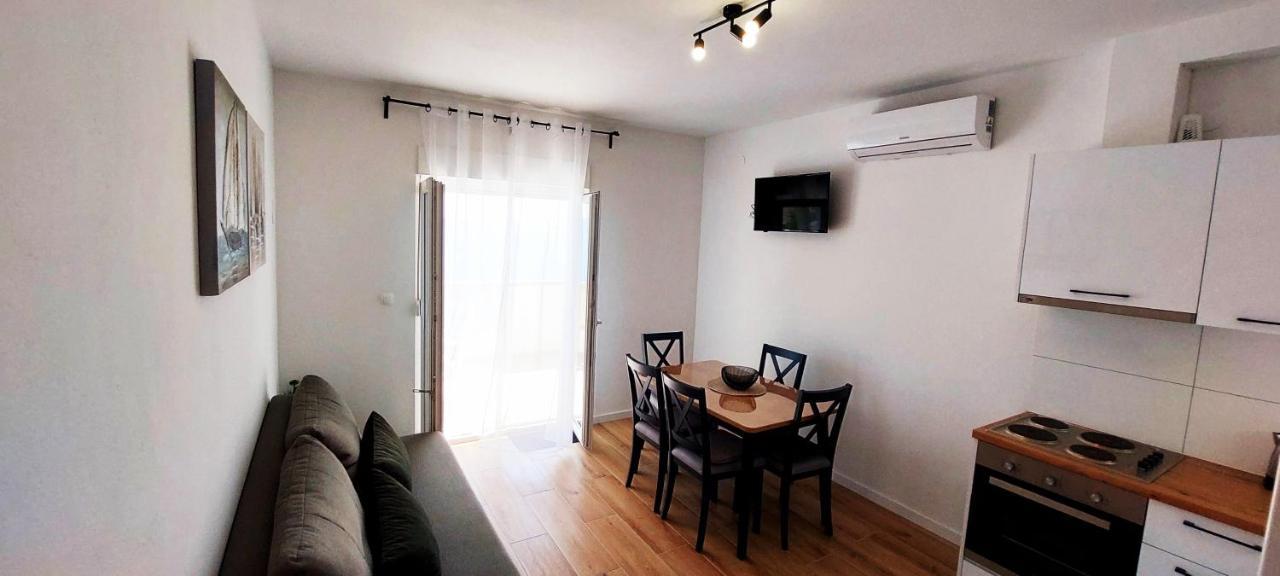 Apartmani Cvita Omiš Exteriér fotografie