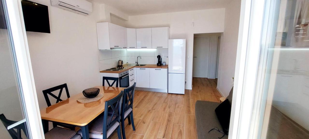 Apartmani Cvita Omiš Exteriér fotografie