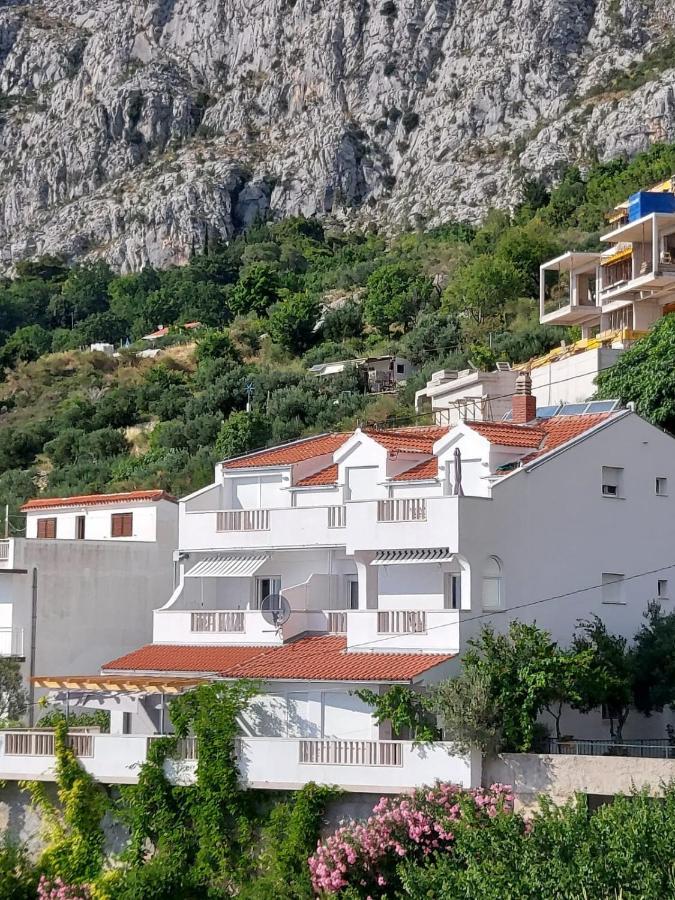 Apartmani Cvita Omiš Exteriér fotografie